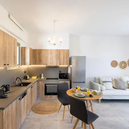 Luxury Summer بيت للعطل Vívlos